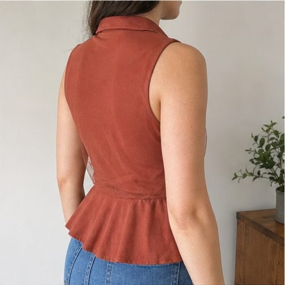Rust Lace Trim Top - Picture 3 of 6